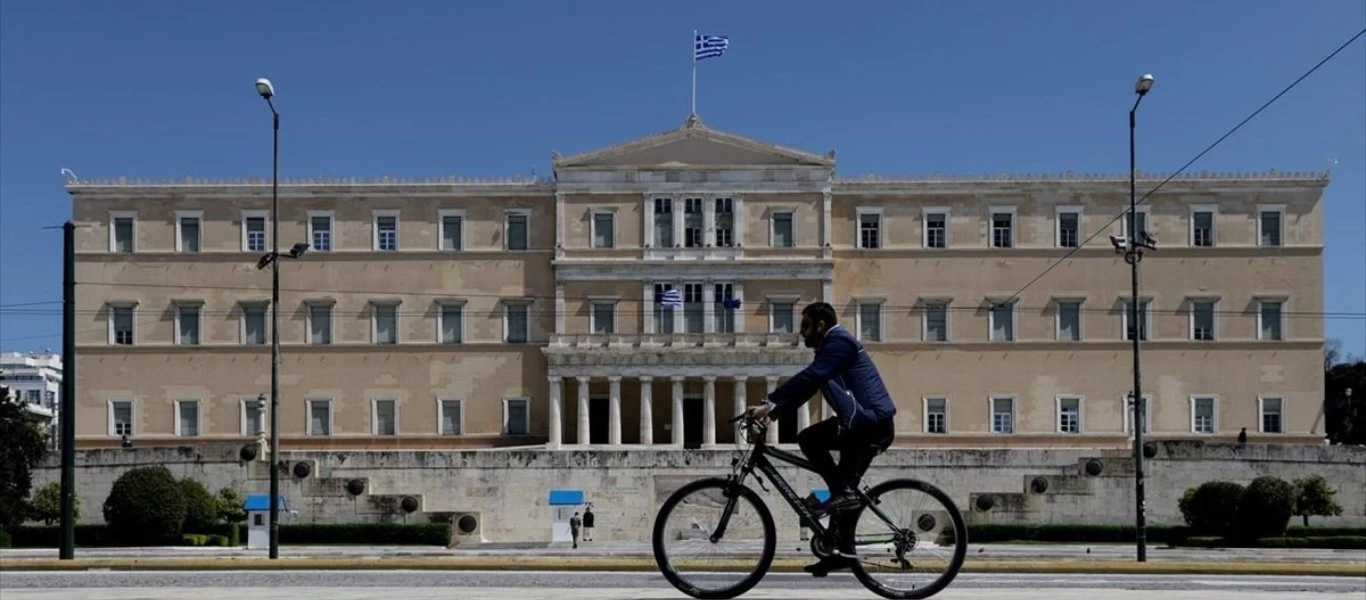 Κλειστή η Βουλή την Πέμπτη προς τιμήν του Μίκη Θεοδωράκη